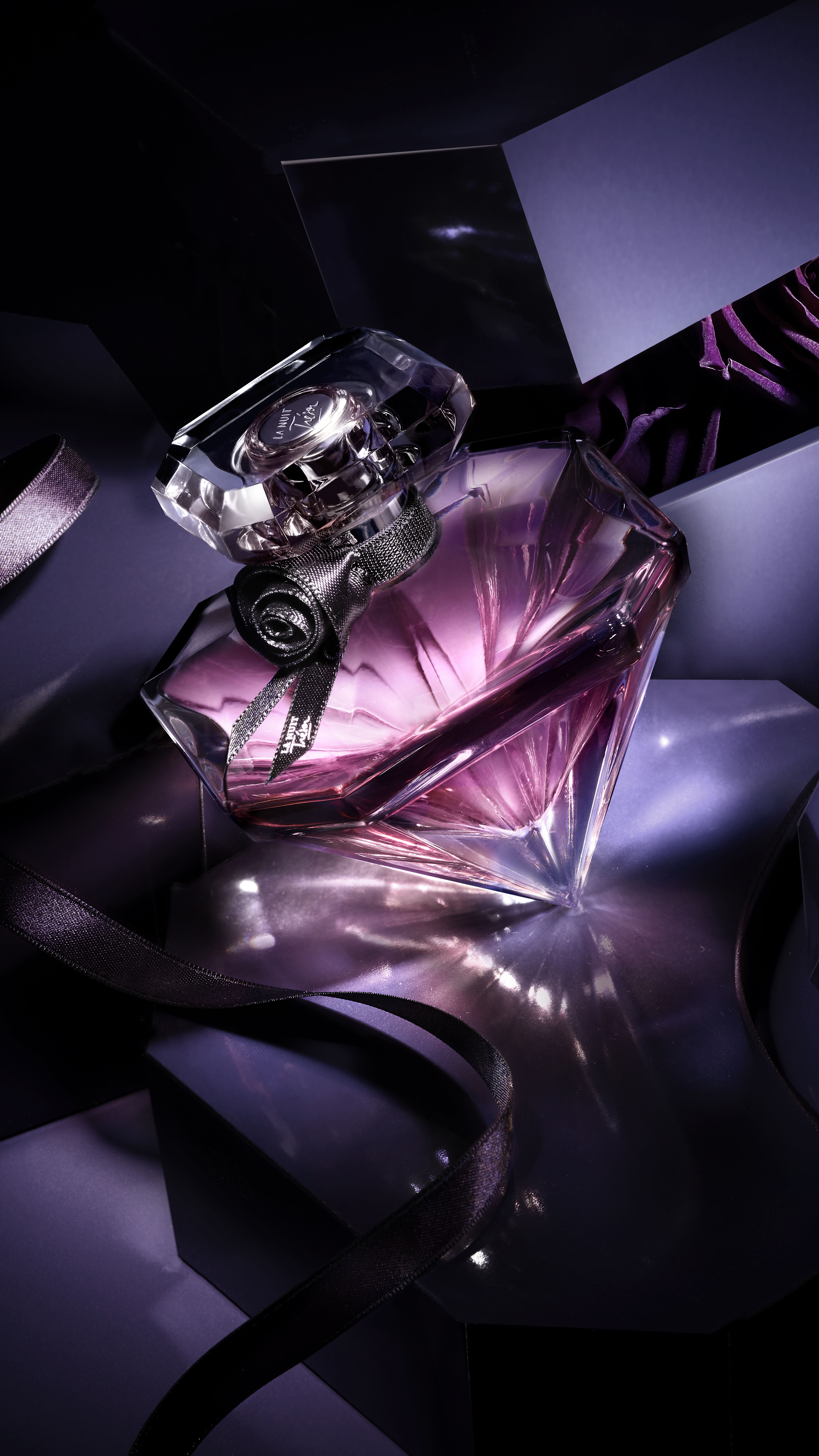 La nuit tresor new arrivals la rose aphrodisiaque